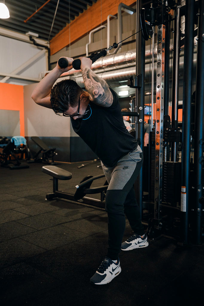 Overhead tricep extension