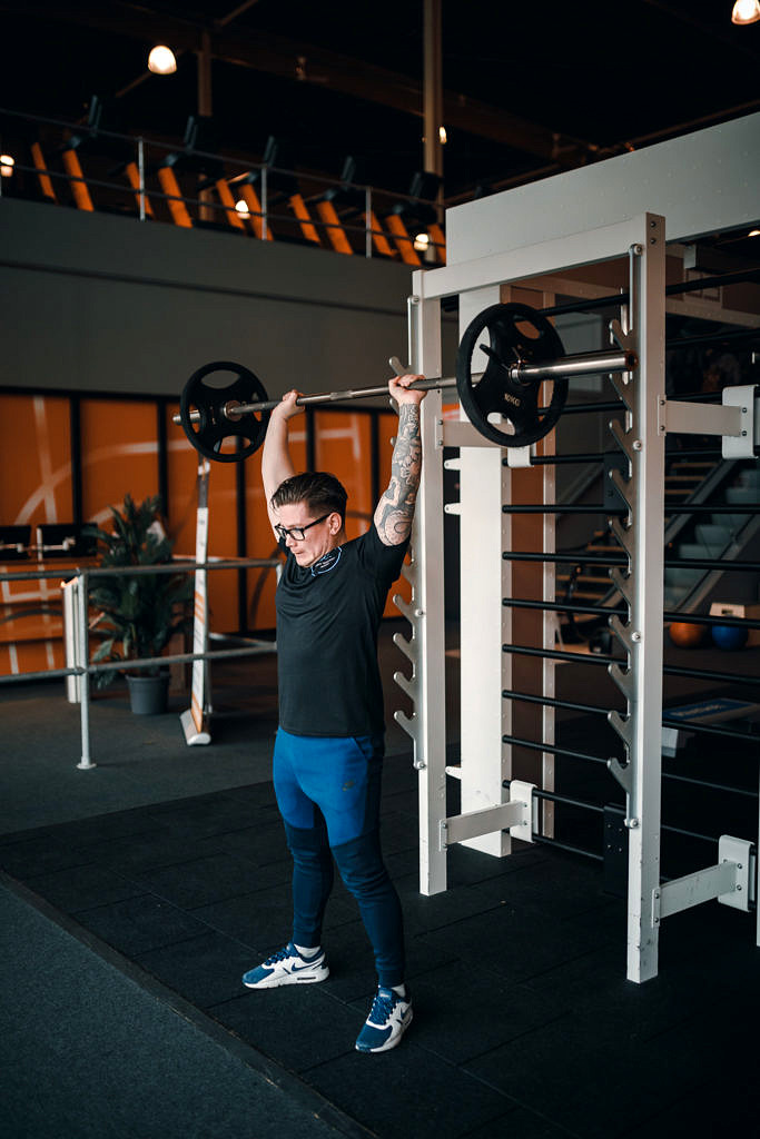 Barbell overhead press