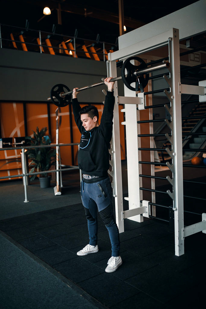 Behind the neck press