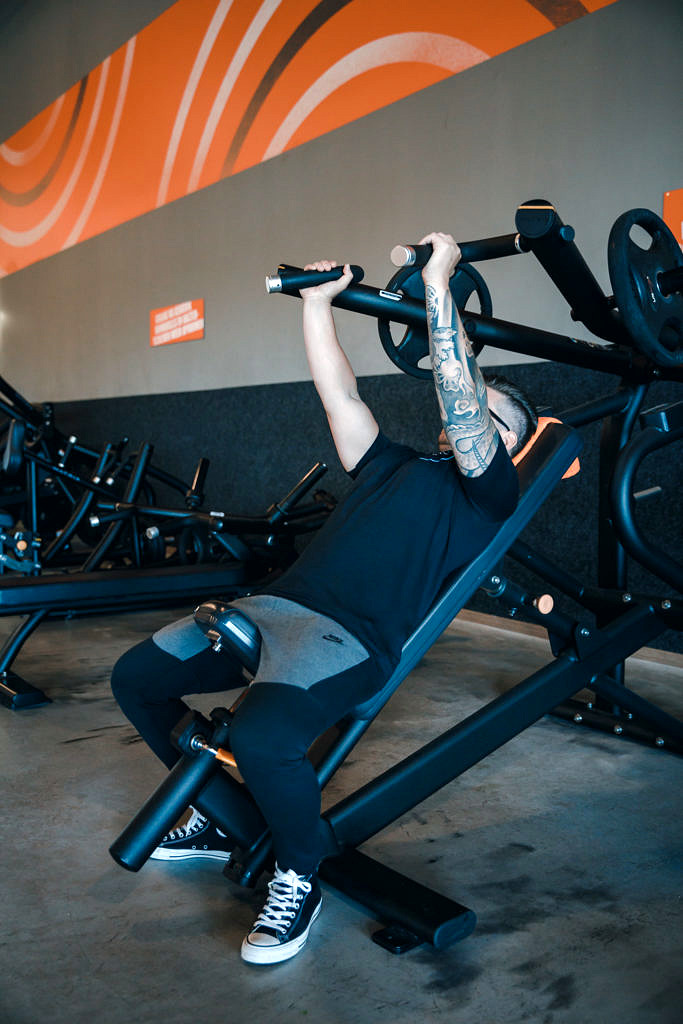 Plate loaded incline presss