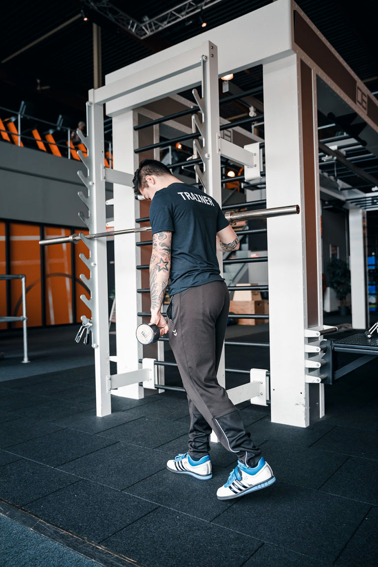 Single leg RDL | Strength Transforming Center